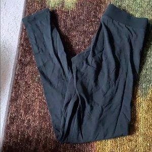 Black leggings
